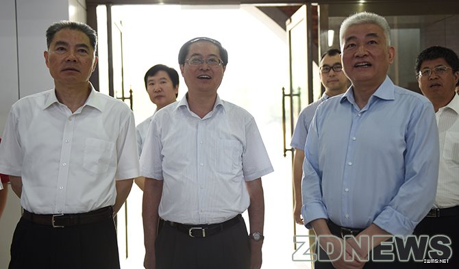 点击原始大小查看